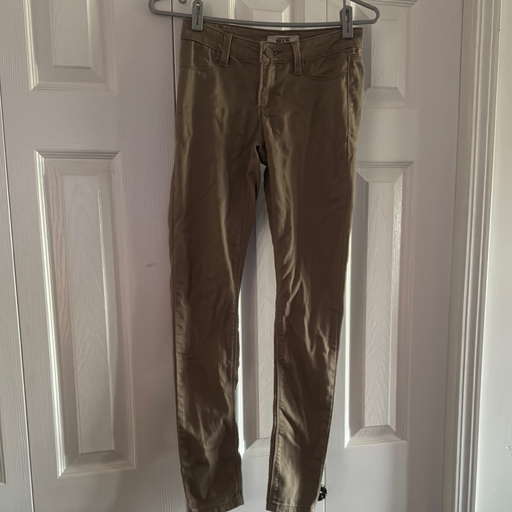 Stylish Tan Jeggings